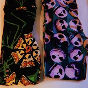 LuLaRoe Nightmare Before Christmas Leggings SM